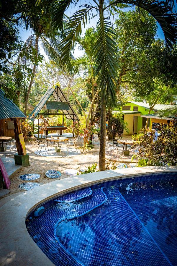 Playa Santa Teresa  Pura Vida Mini Hostel Santa Teresa מראה חיצוני תמונה