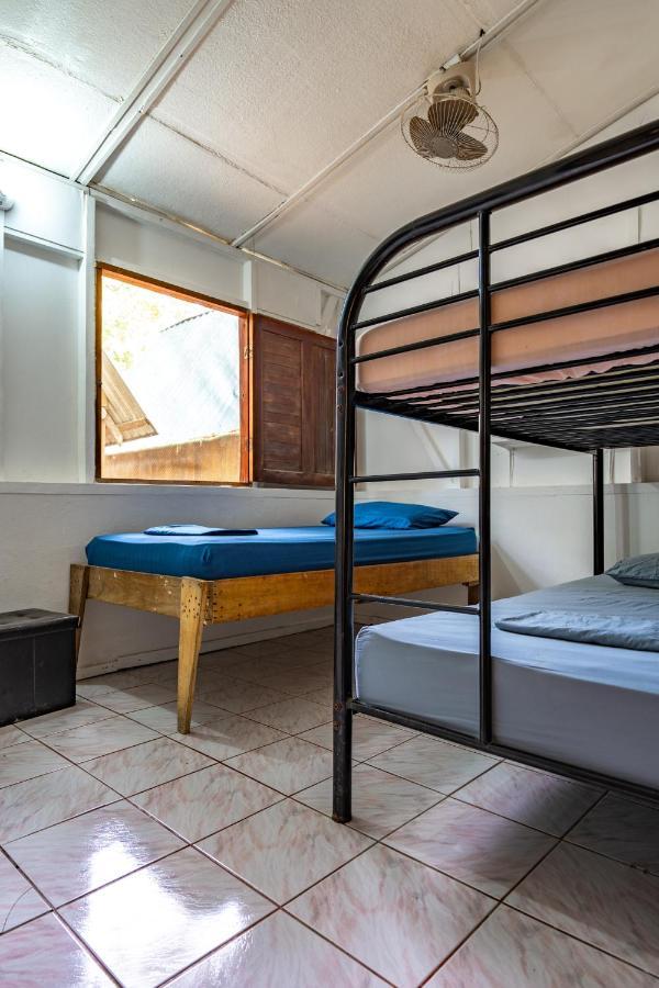 Playa Santa Teresa  Pura Vida Mini Hostel Santa Teresa מראה חיצוני תמונה