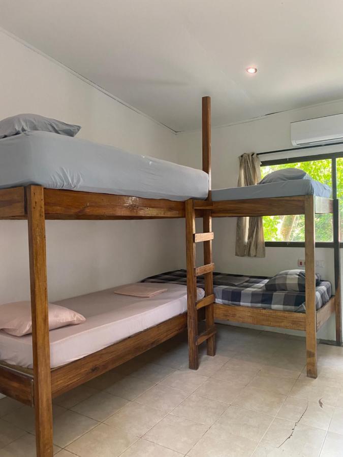 Playa Santa Teresa  Pura Vida Mini Hostel Santa Teresa מראה חיצוני תמונה