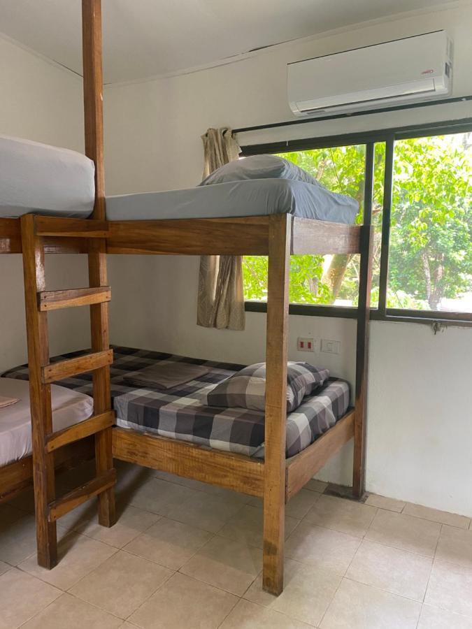 Playa Santa Teresa  Pura Vida Mini Hostel Santa Teresa מראה חיצוני תמונה
